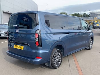 Used Ford Tourneo Custom 2025 for sale - 79842707: Photo