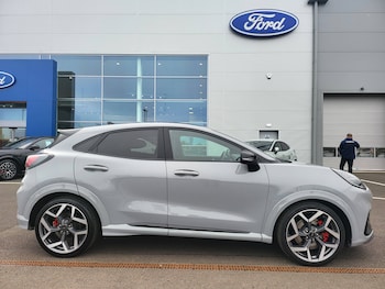 Used Ford Puma 2023 for sale - 76105172: Photo 2