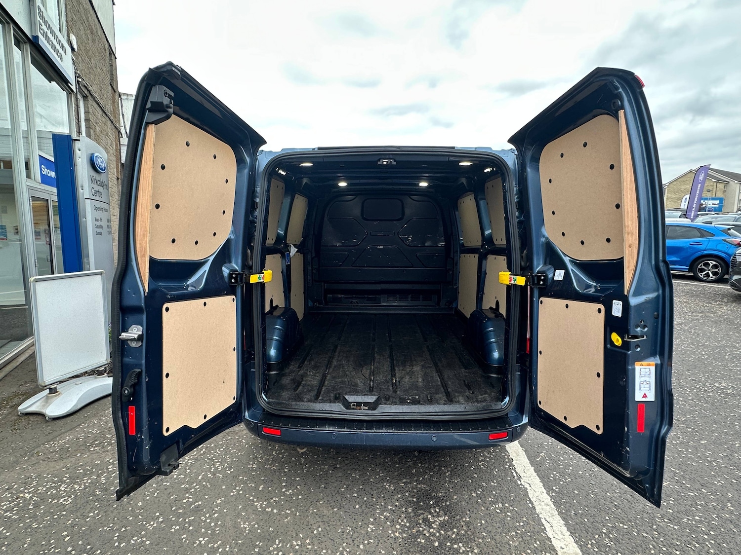 Used Ford Transit Custom 2022 for sale - 76613614: Photo 5