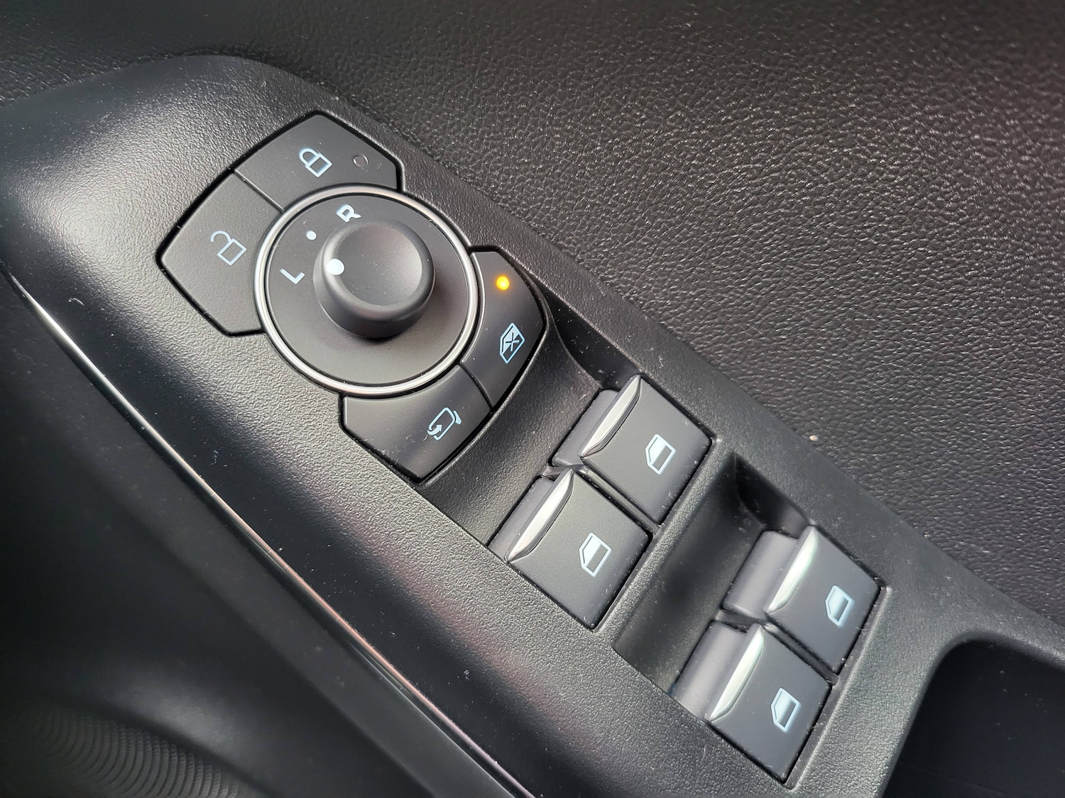 Used Ford Puma 2023 for sale - 76320666: Photo 24