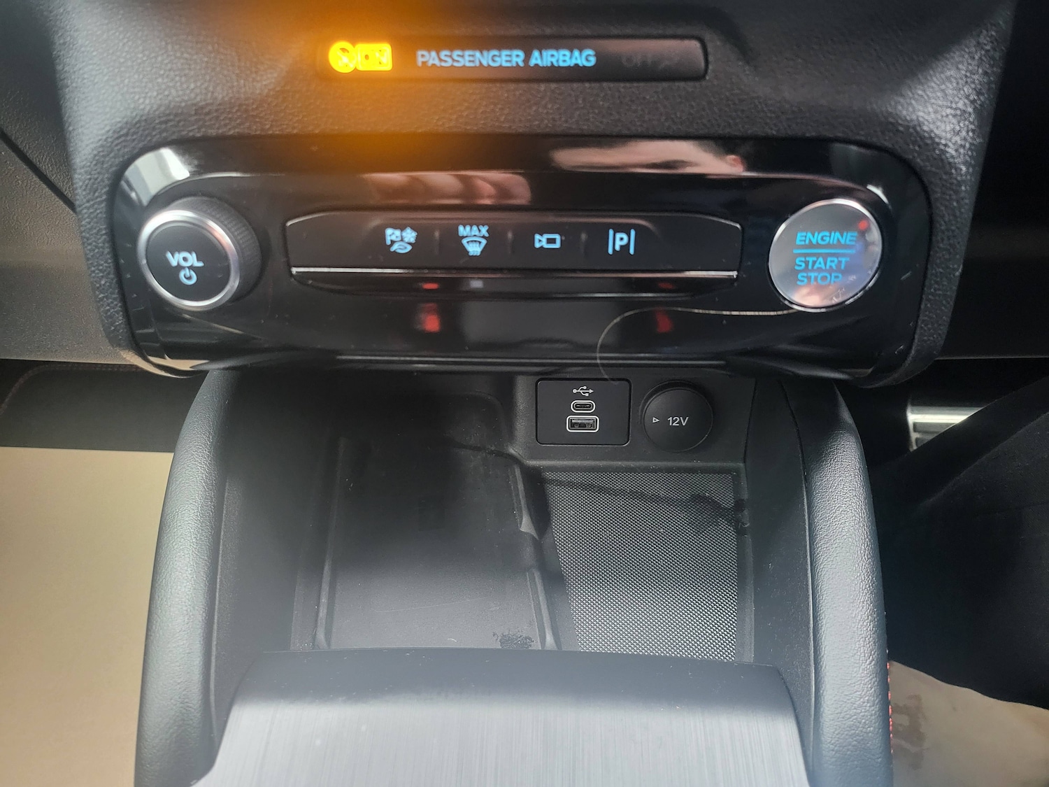 Used Ford Kuga 2025 for sale - 76720255: Photo 24