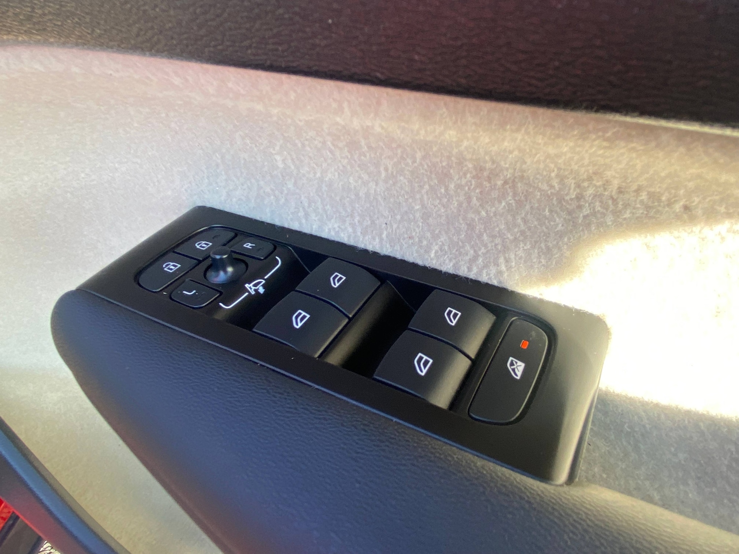 Used Volvo XC40 2021 for sale - 77967737: Photo 26