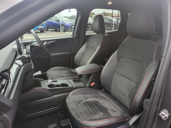 Used Ford Kuga 2022 for sale - 76300728: Photo 16