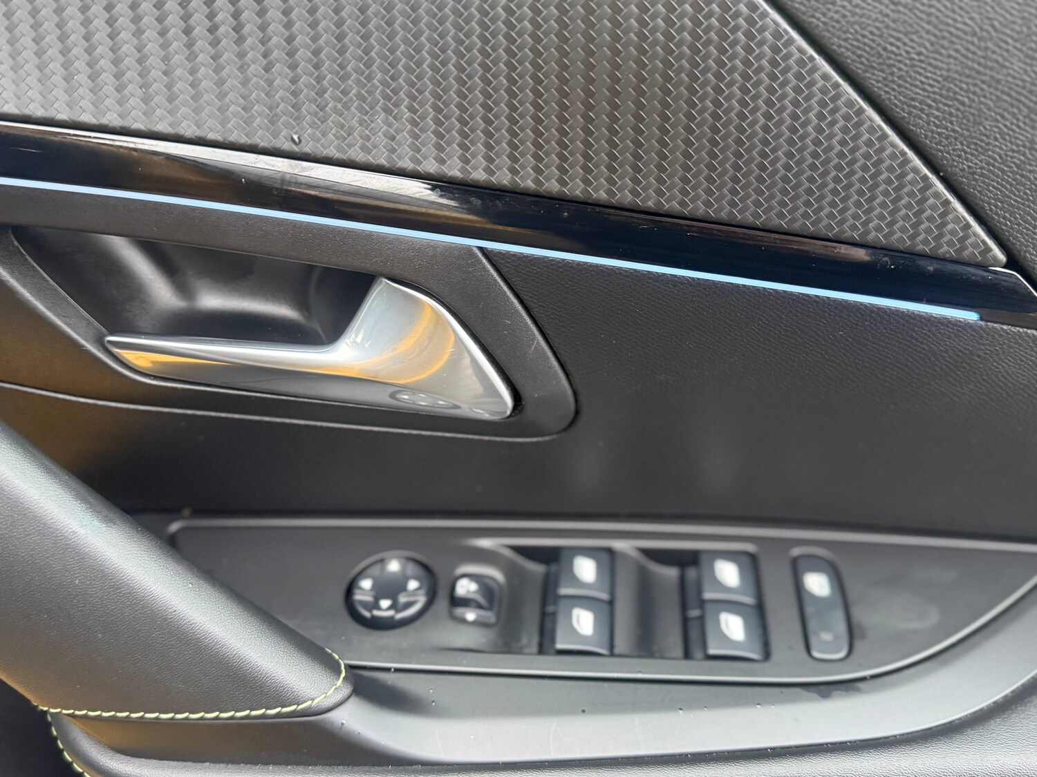 Used Peugeot 208 for sale - 77491069: Photo 18