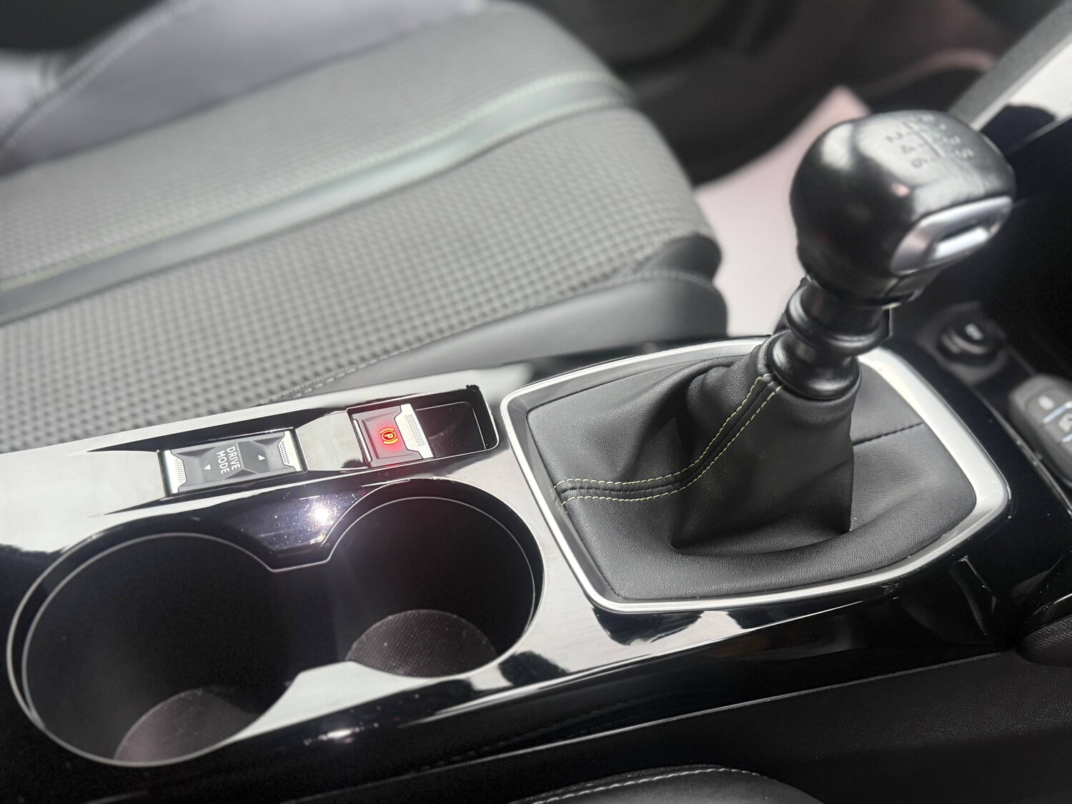 Used Peugeot 208 for sale - 77491069: Photo 23