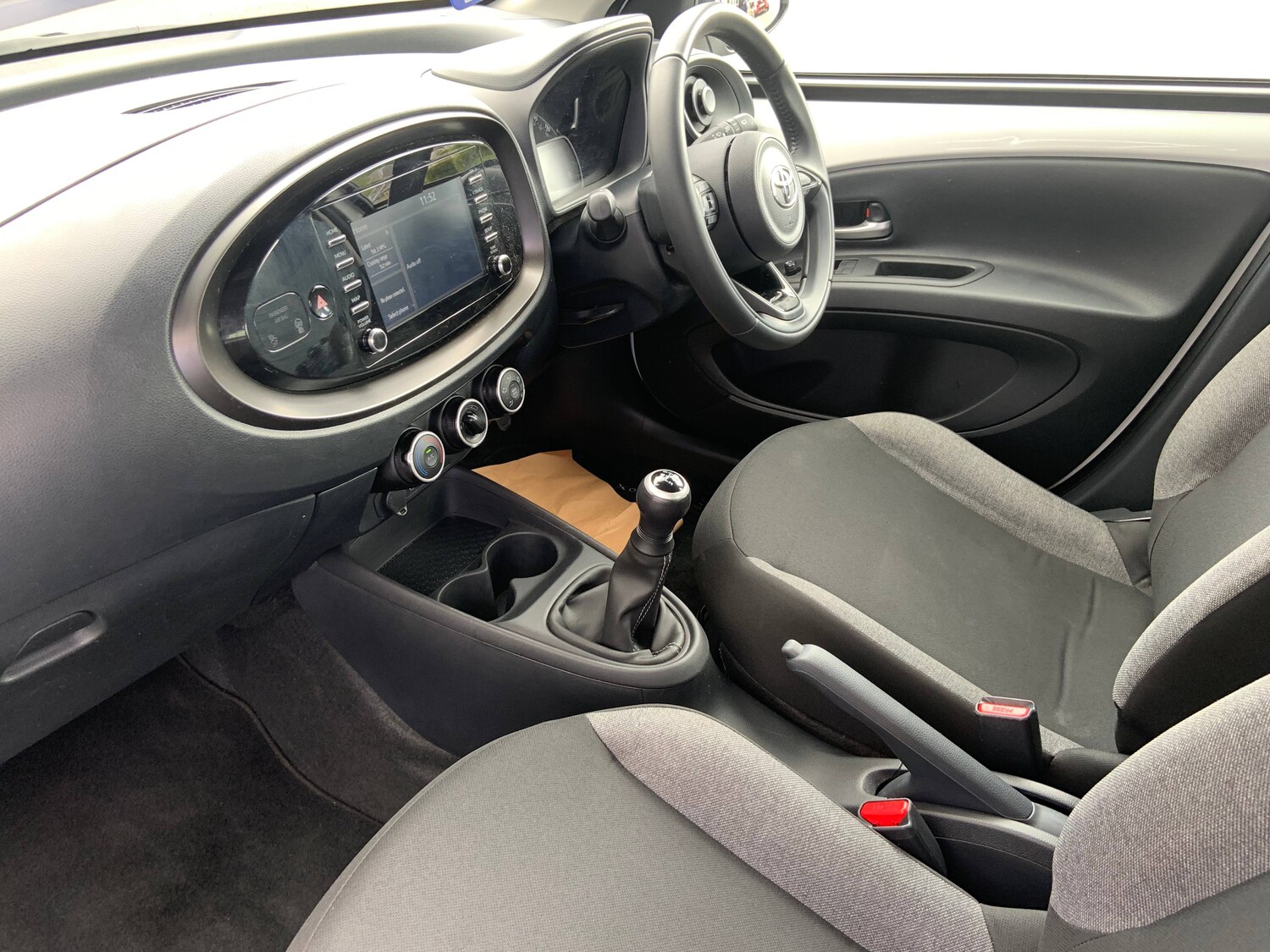 Used Toyota Aygo X 2024 for sale - 76184791: Photo 5