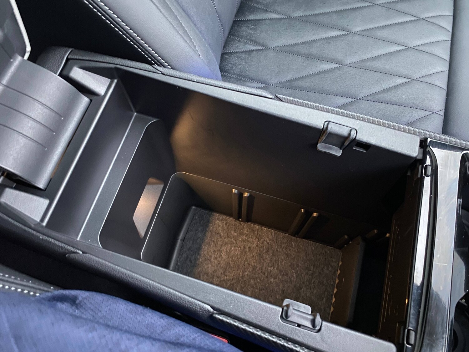 Used Ford Capri 2025 for sale - 77275150: Photo 32