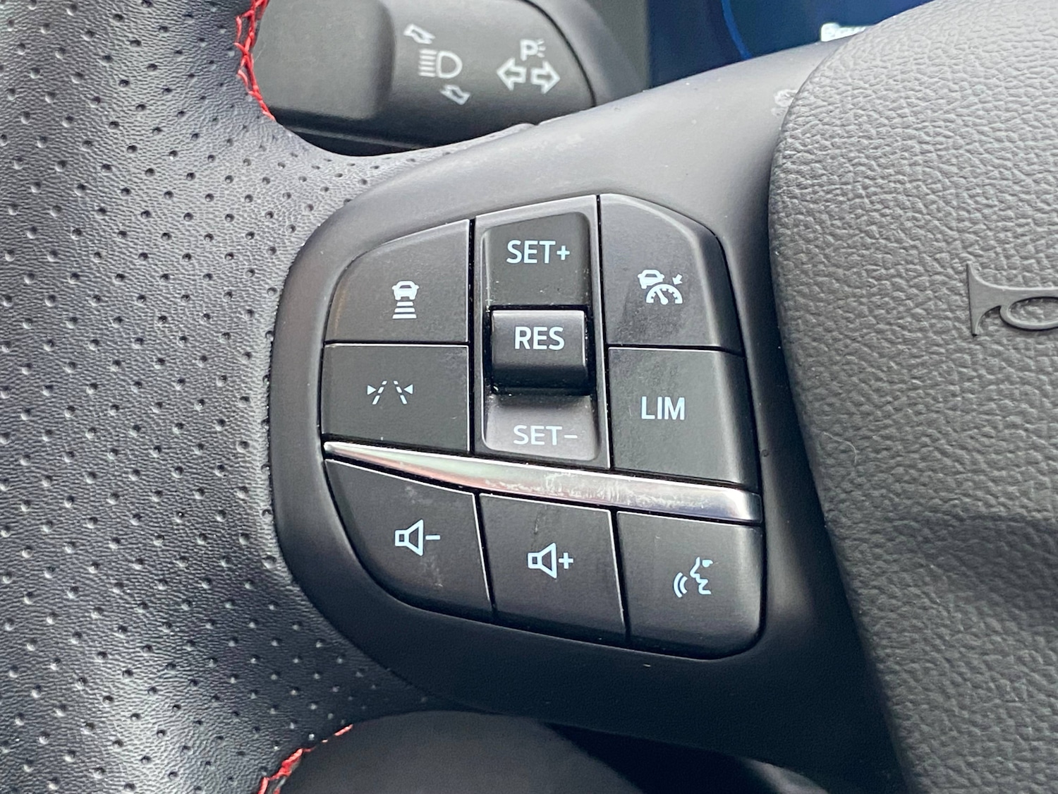 Used Ford Kuga 2024 for sale - 76613615: Photo 31