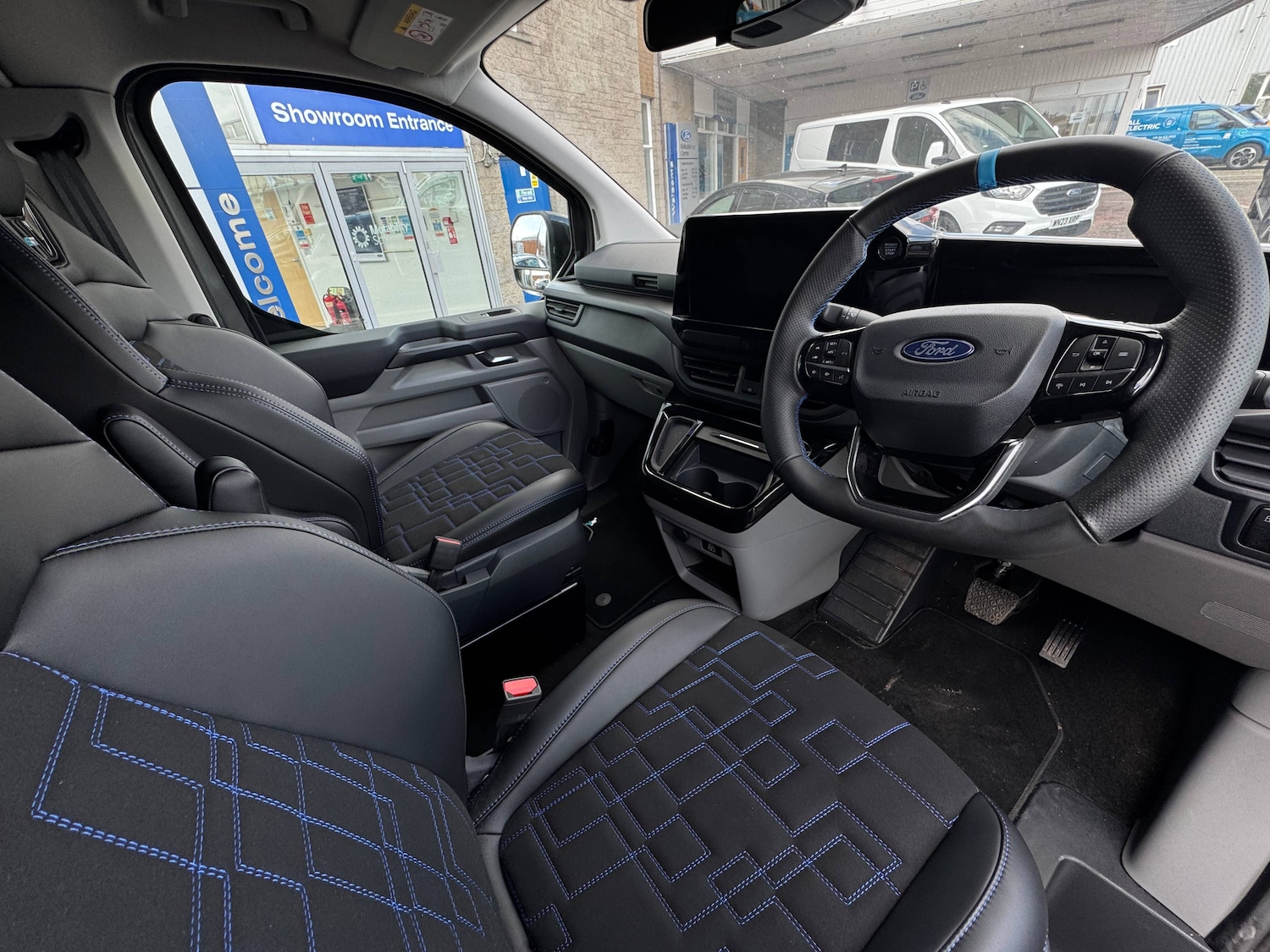 Used Ford Transit Custom 2024 for sale - 76056398: Photo 14