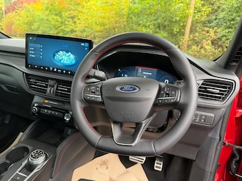 Used Ford Kuga 2024 for sale - 76542982: Photo