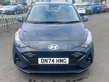 Used Hyundai i10 2024 for sale - 76594919: Photo