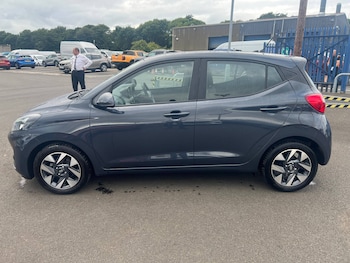 Used Hyundai i10 2024 for sale - 76594919: Photo