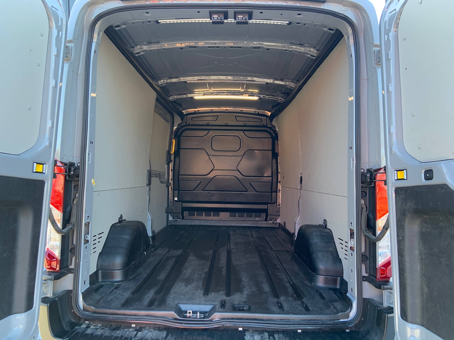 Used Ford Transit 2024 for sale - 77951665: Photo 11