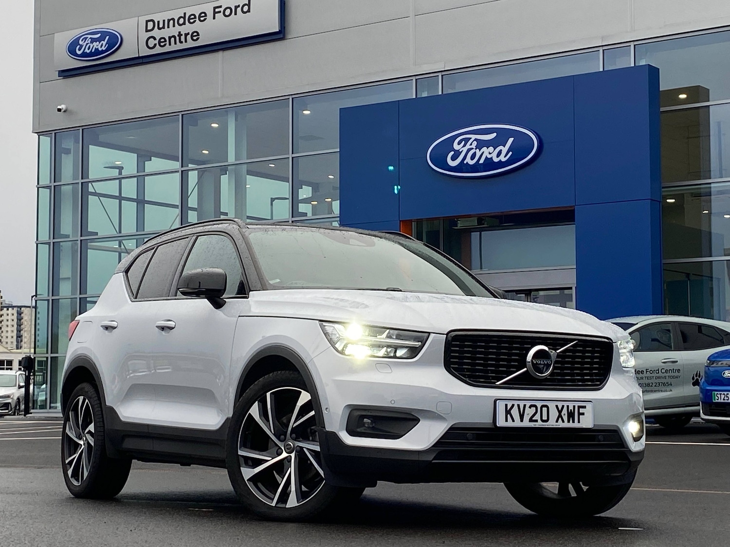 Used Volvo XC40 2020 for sale - 76616849: Photo 1