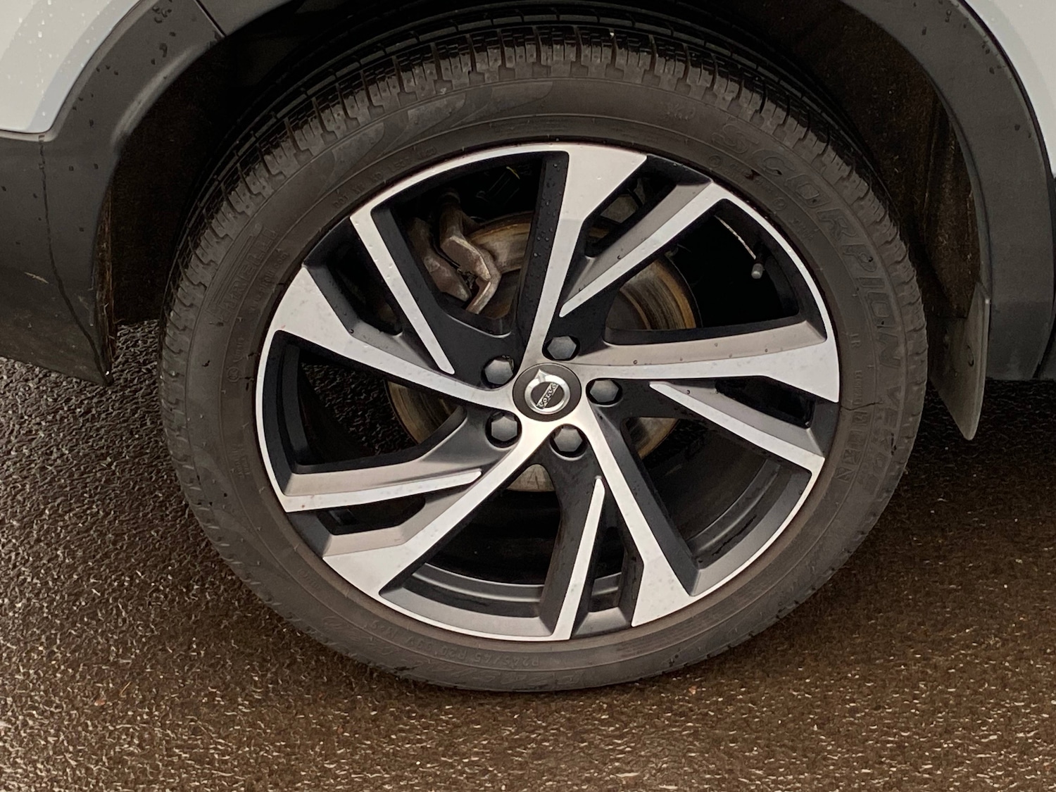 Used Volvo XC40 2020 for sale - 76616849: Photo 8