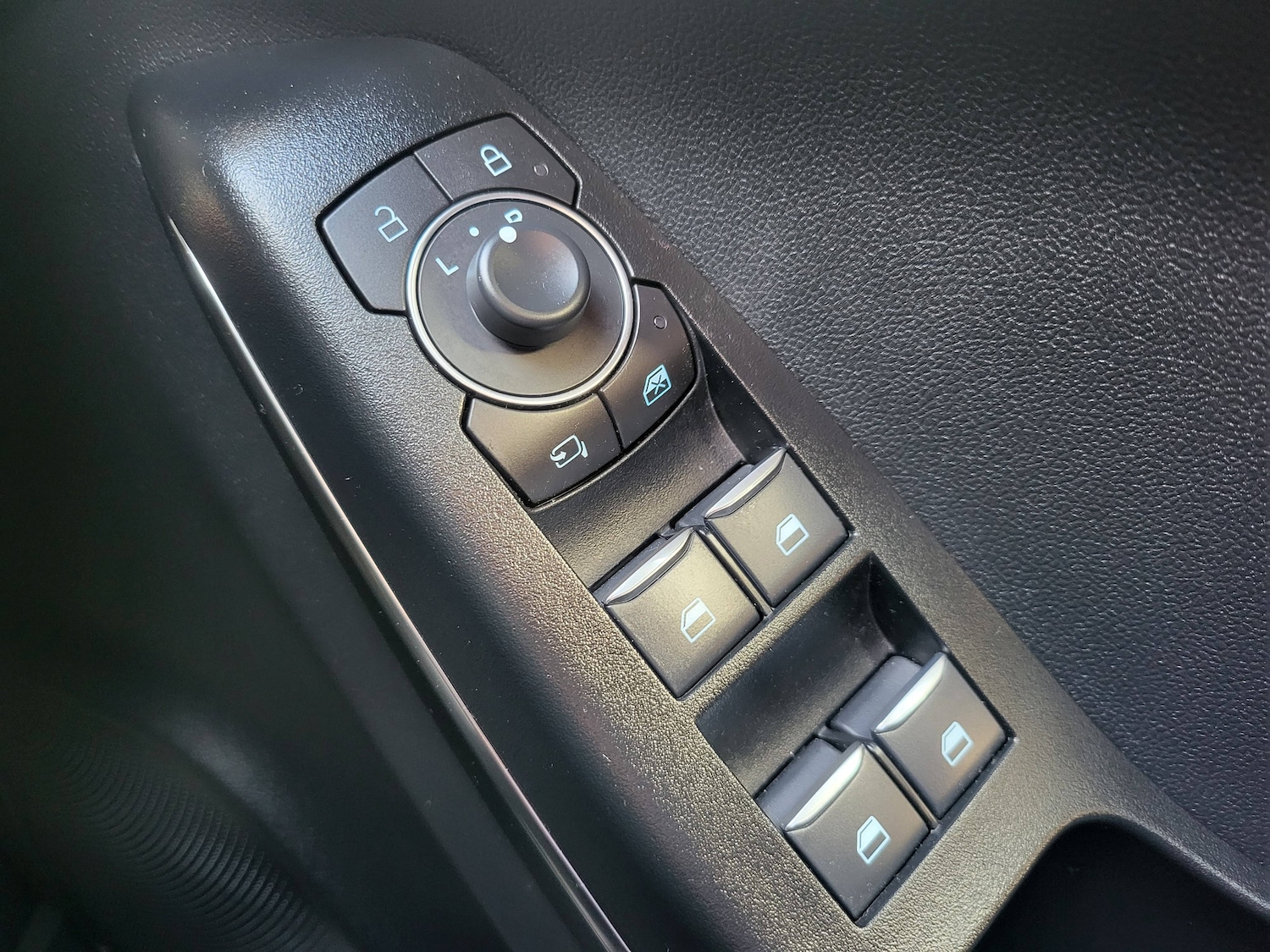 Used Ford Puma 2023 for sale - 76518589: Photo 24