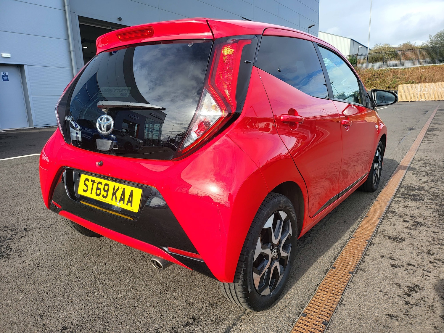 Used Toyota AYGO 2019 for sale - 76220394: Photo 10