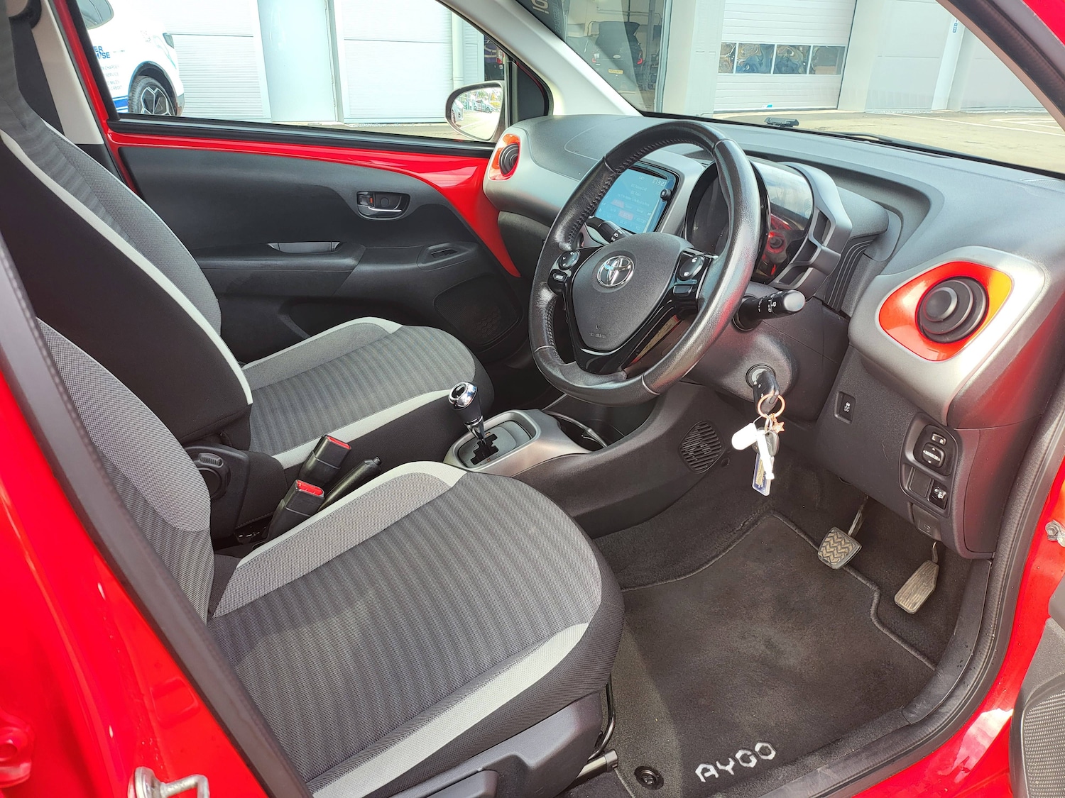 Used Toyota AYGO 2019 for sale - 76220394: Photo 13