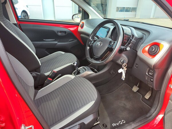 Used Toyota AYGO 2019 for sale - 76220394: Photo 13