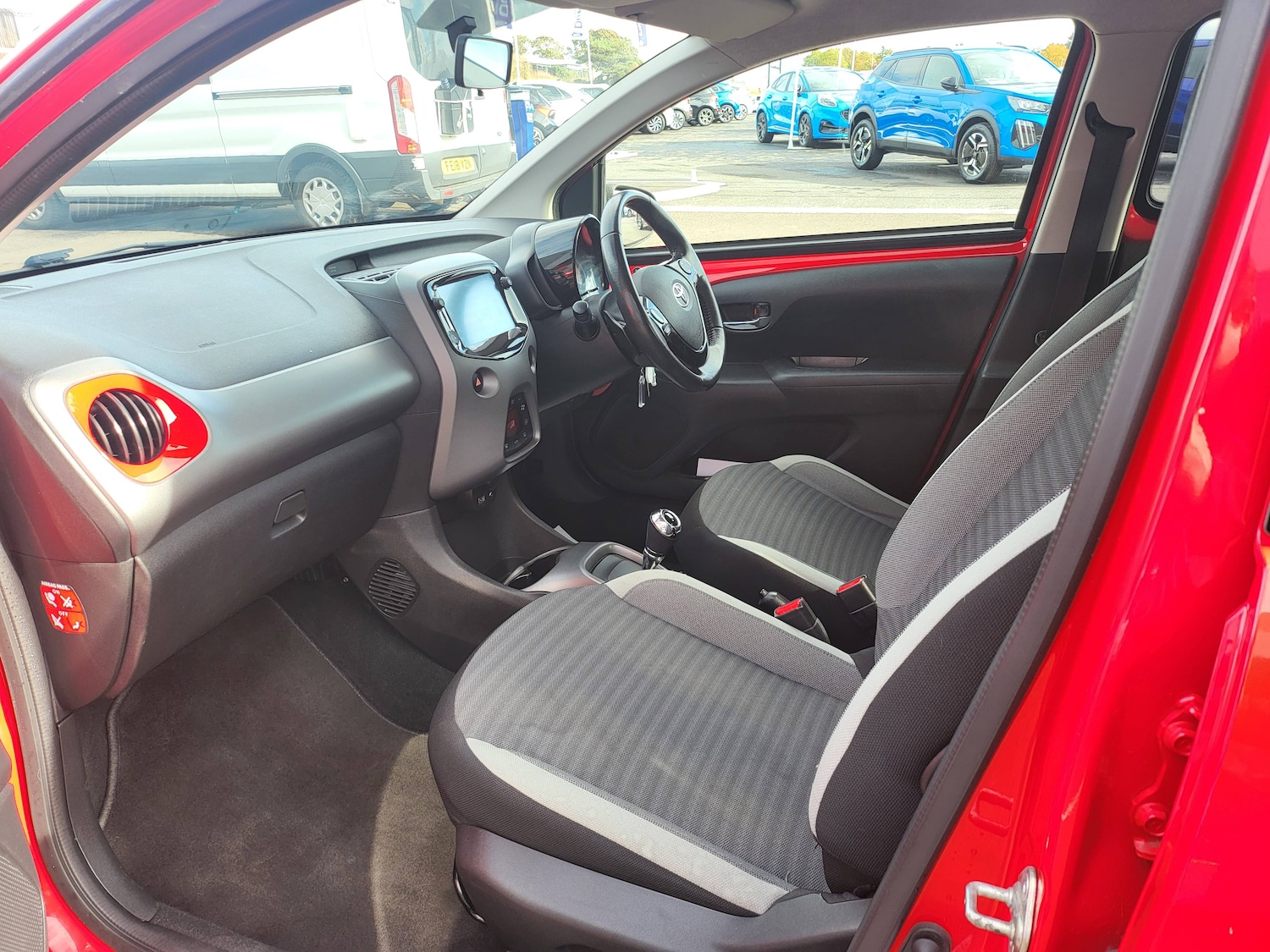 Used Toyota AYGO 2019 for sale - 76220394: Photo 15