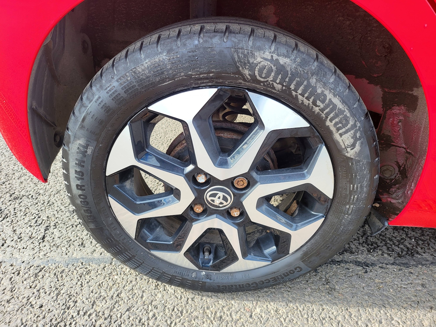 Used Toyota AYGO 2019 for sale - 76220394: Photo 30