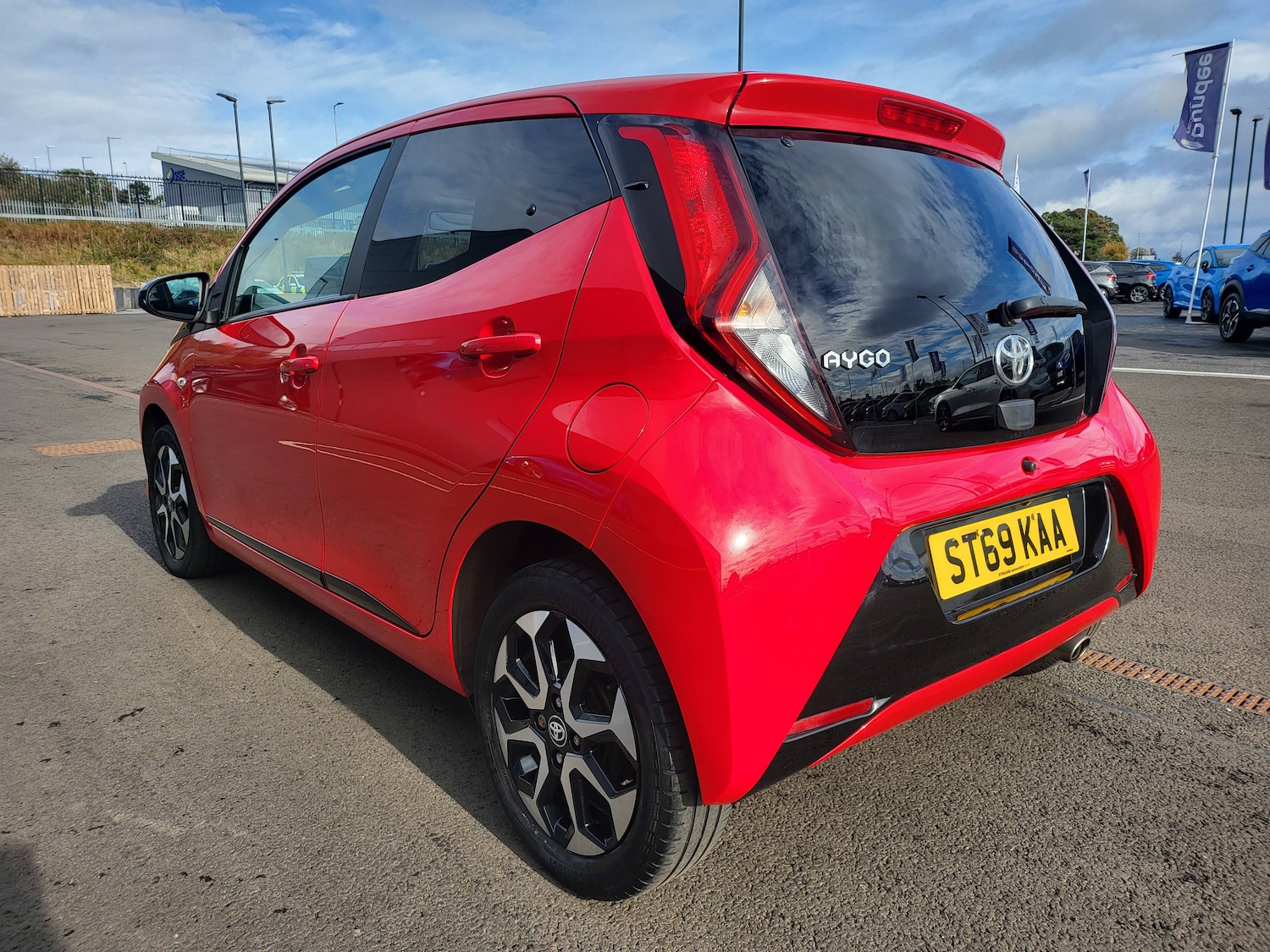 Used Toyota AYGO 2019 for sale - 76220394: Photo 8