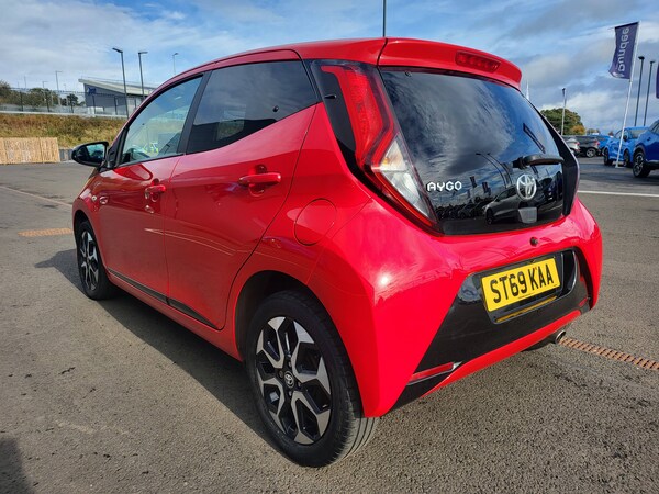 Used Toyota AYGO 2019 for sale - 76220394: Photo 8