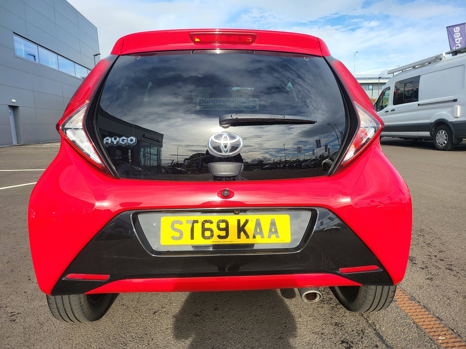 Used Toyota AYGO 2019 for sale - 76220394: Photo 9