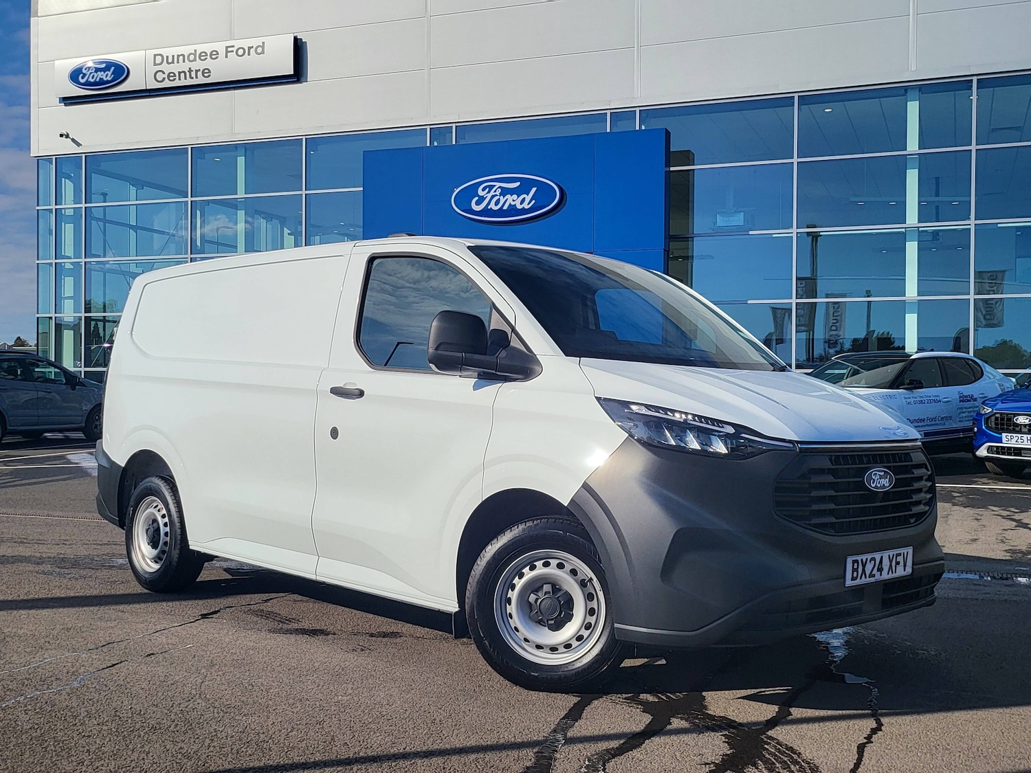 Used Ford Transit Custom 2024 for sale - 76056397: Photo 1