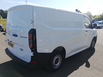 Used Ford Transit Custom 2024 for sale - 76056397: Photo 3