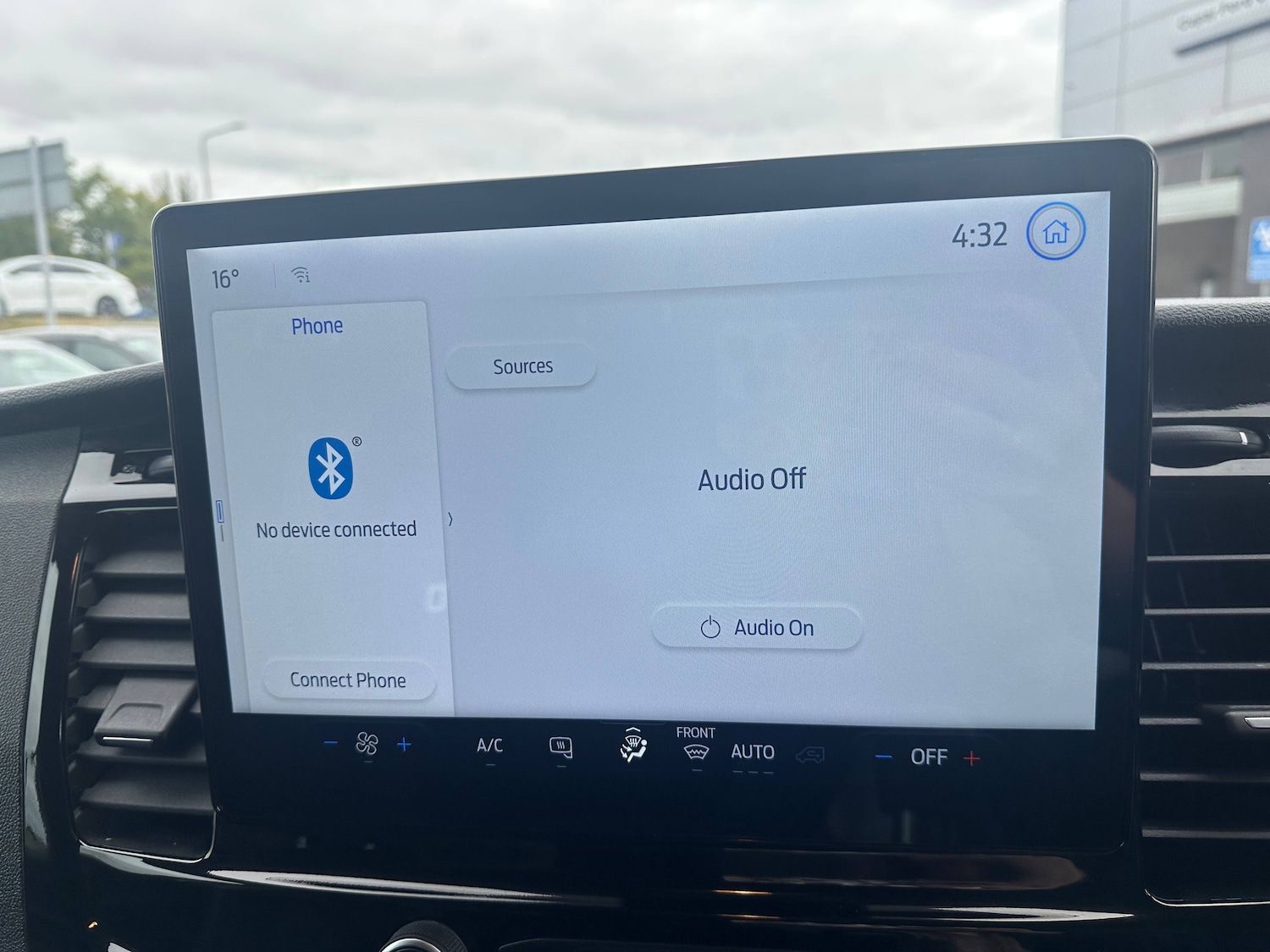 Used Ford Transit 2024 for sale - 76893228: Photo 9