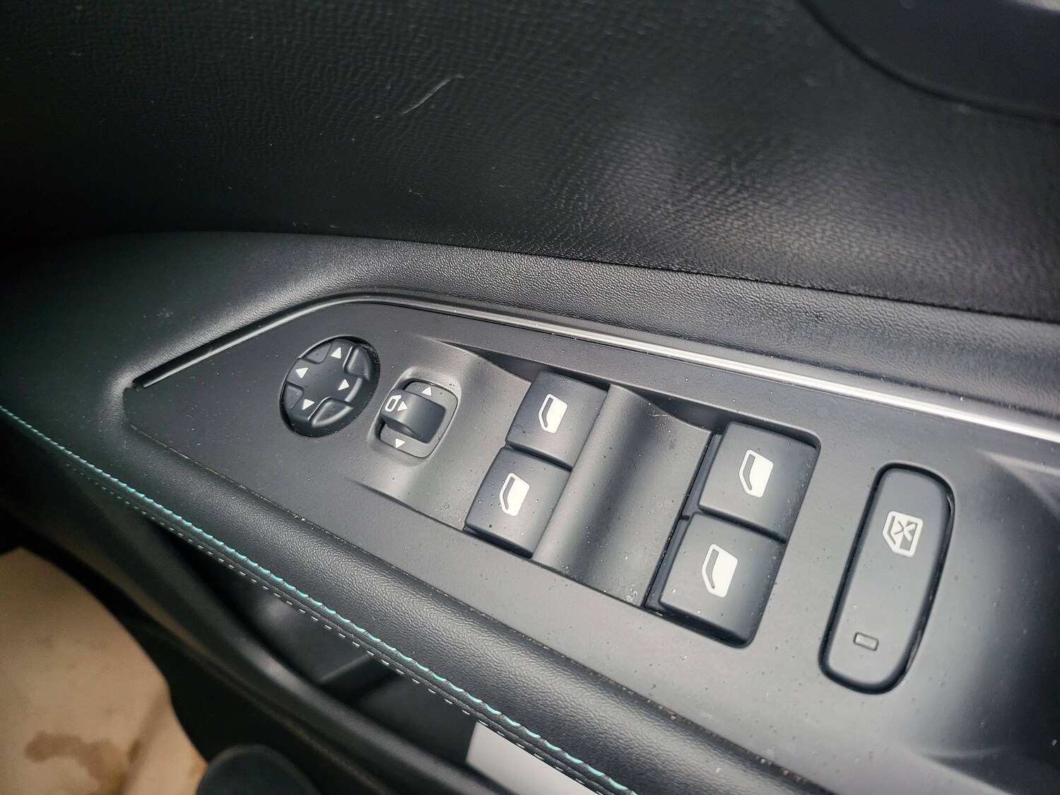 Used Peugeot 3008 2021 for sale - 77475744: Photo 33