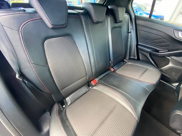 Used Ford Focus 2022 for sale - 74962163: Photo 13