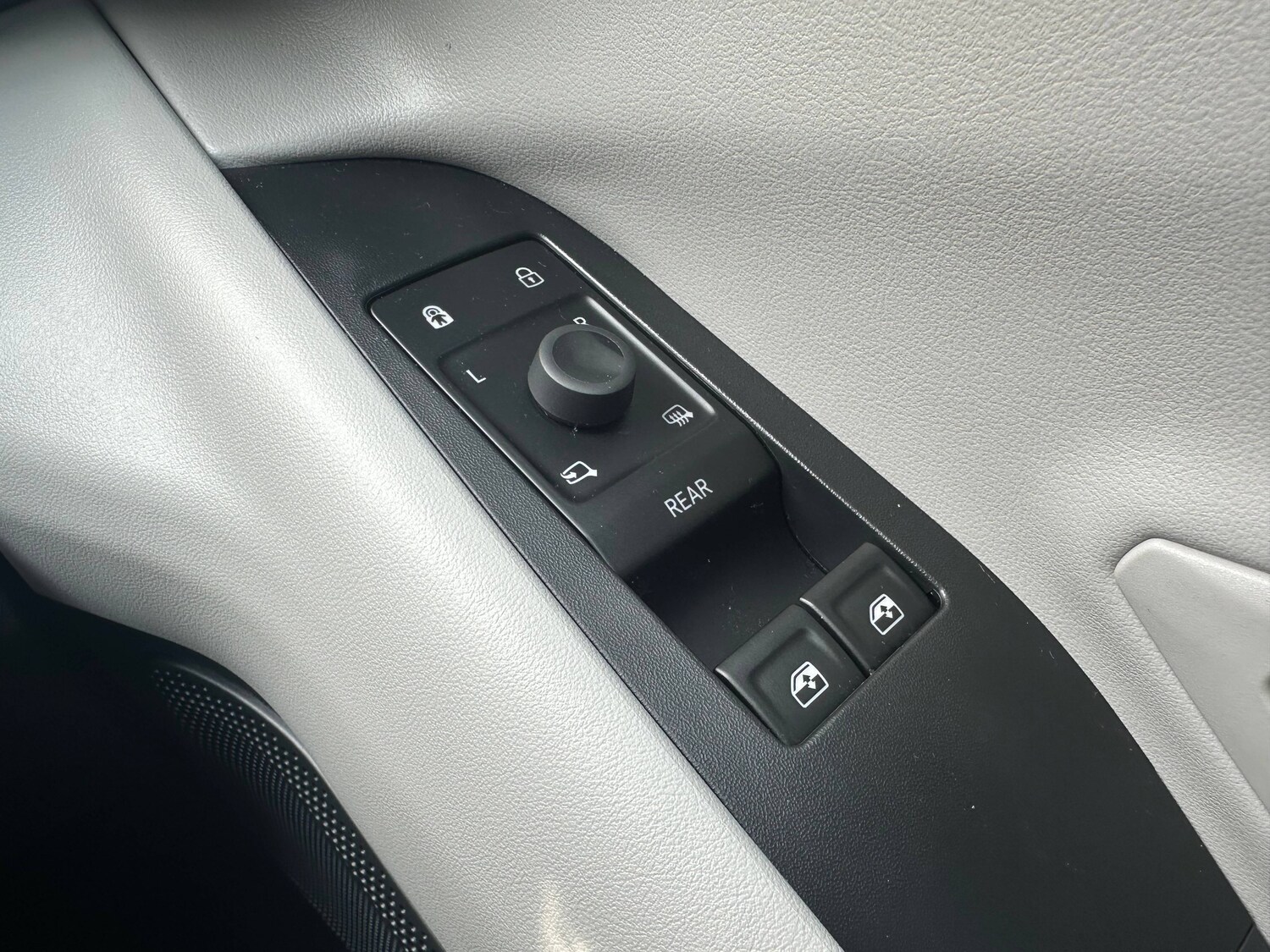 Used Ford Capri 2024 for sale - 76220388: Photo 32