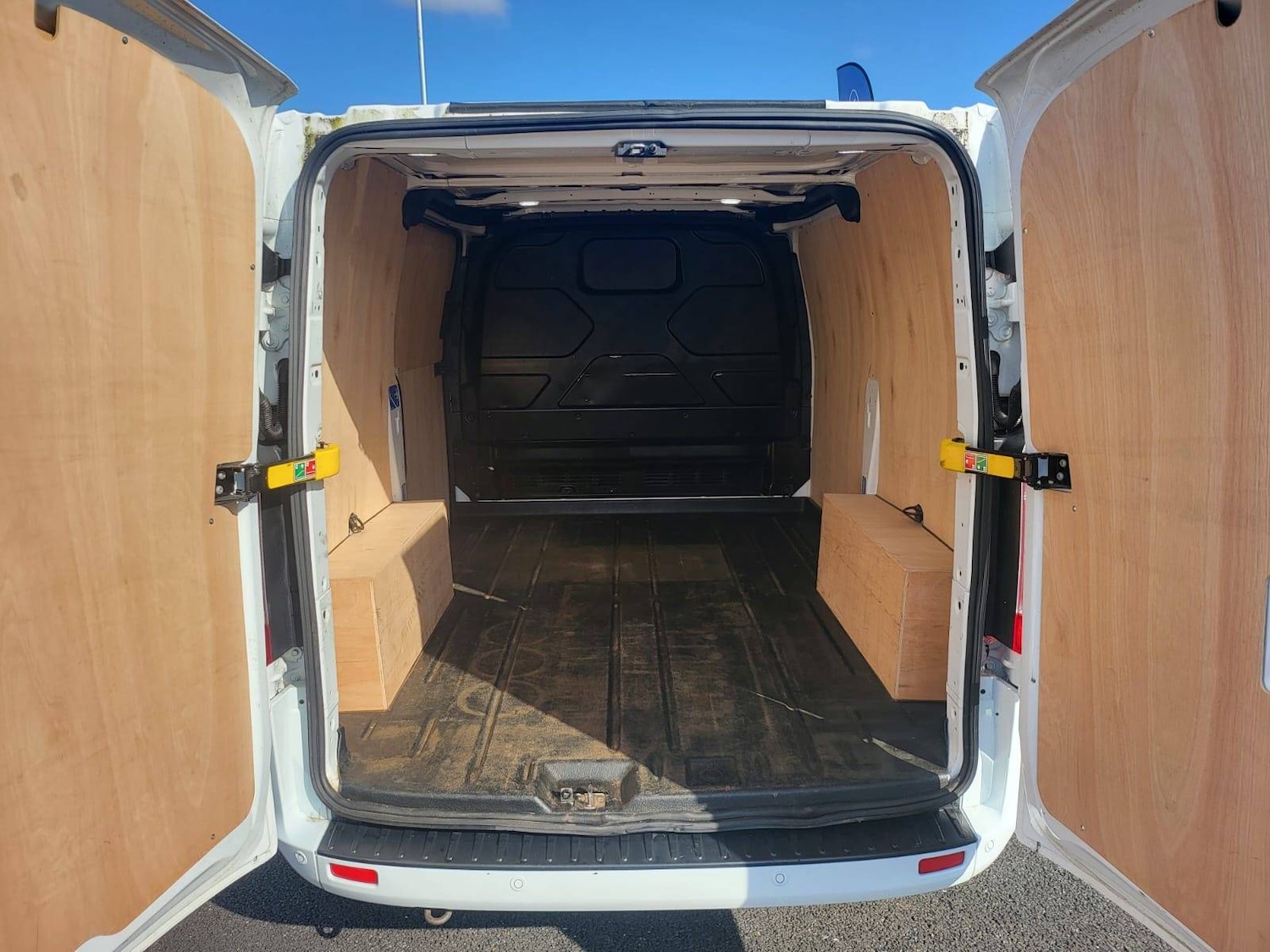 Used Ford Transit Custom 2020 for sale - 78180627: Photo 13