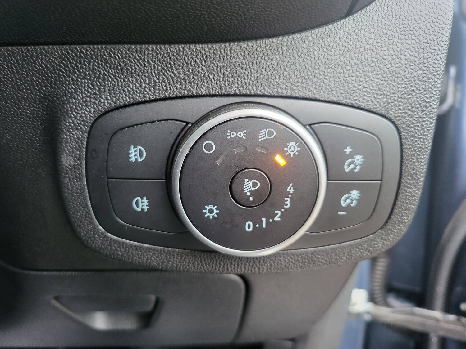 Used Ford Fiesta 2019 for sale - 77760821: Photo 28