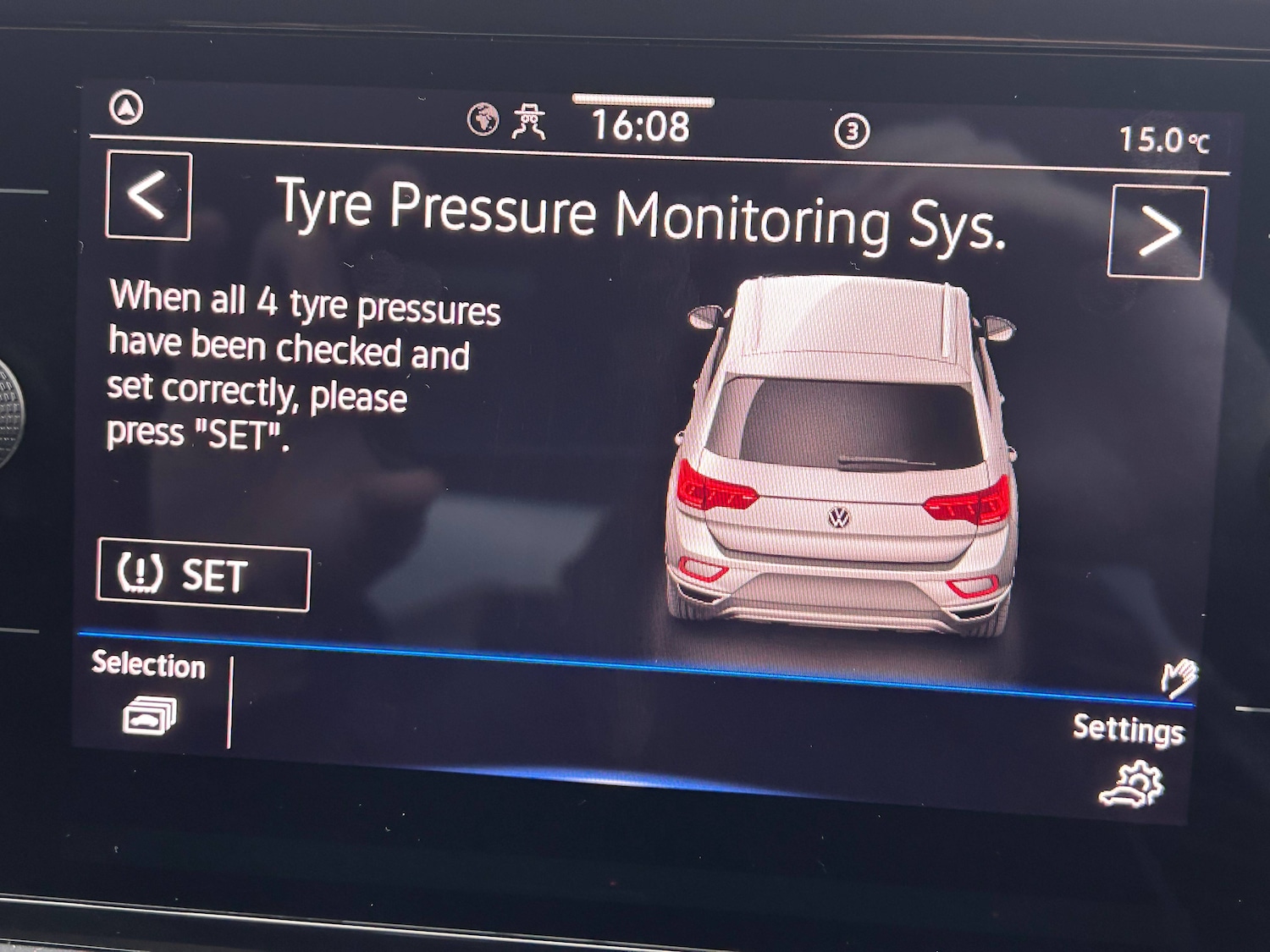 Used Volkswagen T-Roc 2023 for sale - 76589141: Photo 19