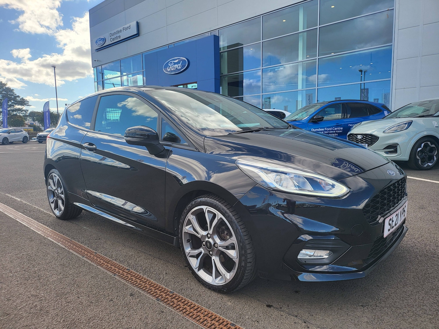 Used Ford Fiesta 2021 for sale - 76131958: Photo 3