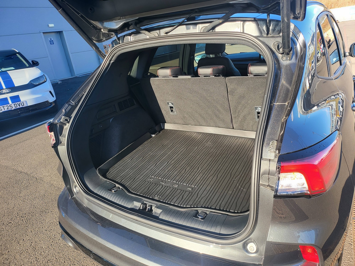 Used Ford Kuga 2022 for sale - 76383310: Photo 10