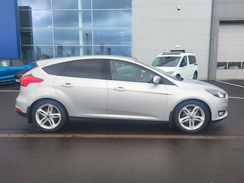 Used Ford Focus 2017 for sale - 78930127: Photo