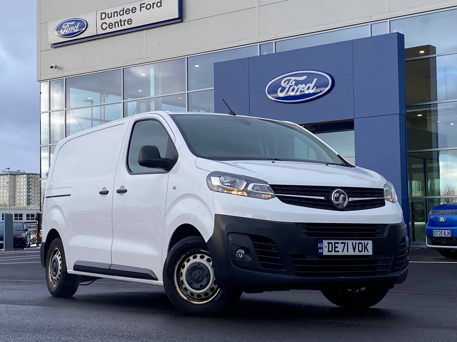 Used Vauxhall Vivaro for sale - 76794847: Photo 1