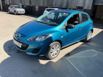 Used Mazda Mazda2 2013 for sale - 78601058: Photo