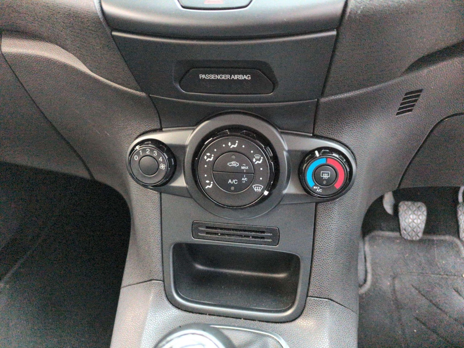 Used Ford Fiesta 2013 for sale - 78033839: Photo 10