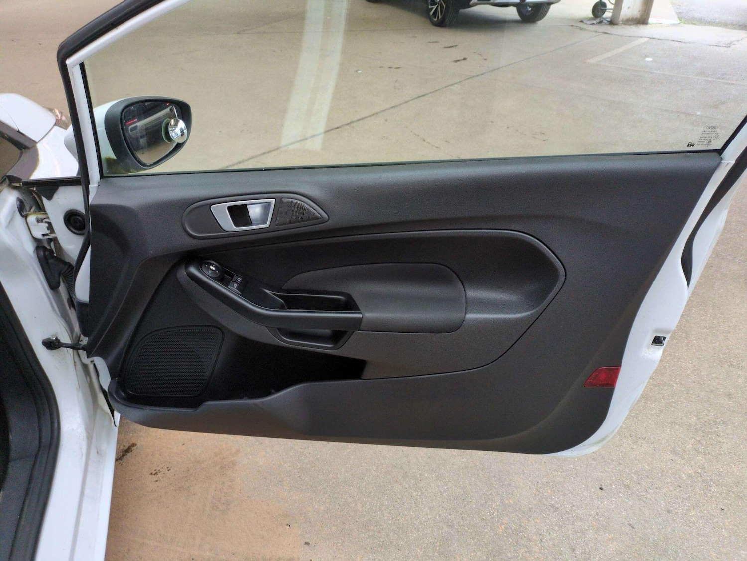 Used Ford Fiesta 2013 for sale - 78033839: Photo 15