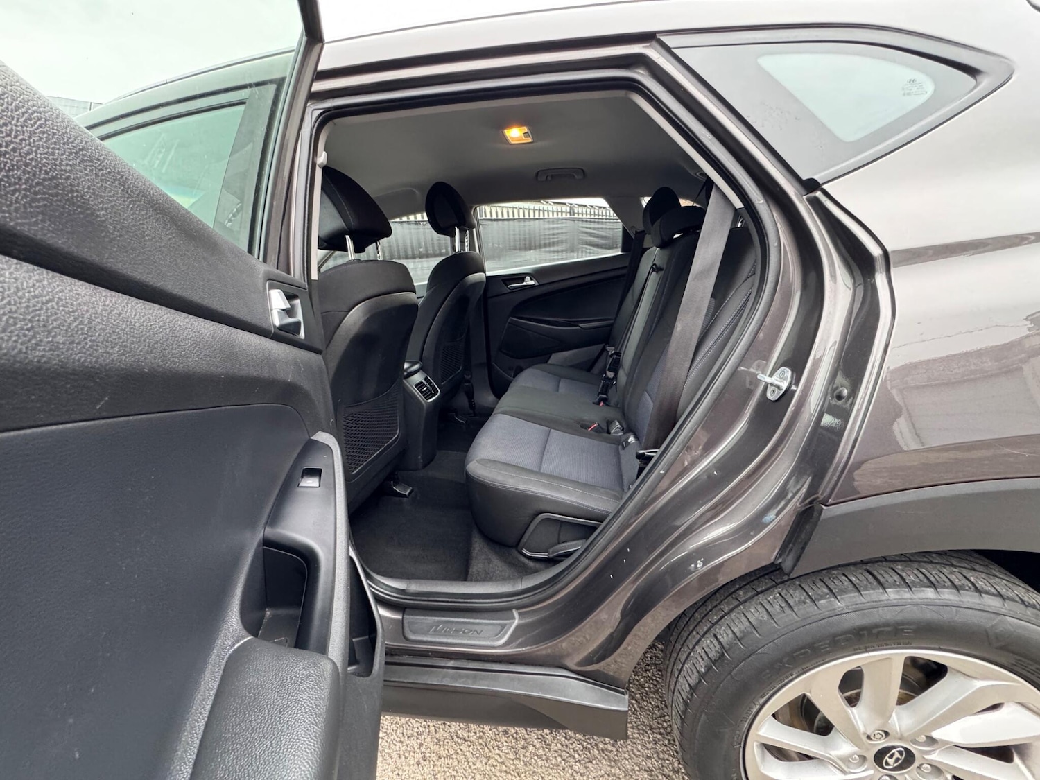 Used Hyundai TUCSON 2016 for sale - 77696492: Photo 29