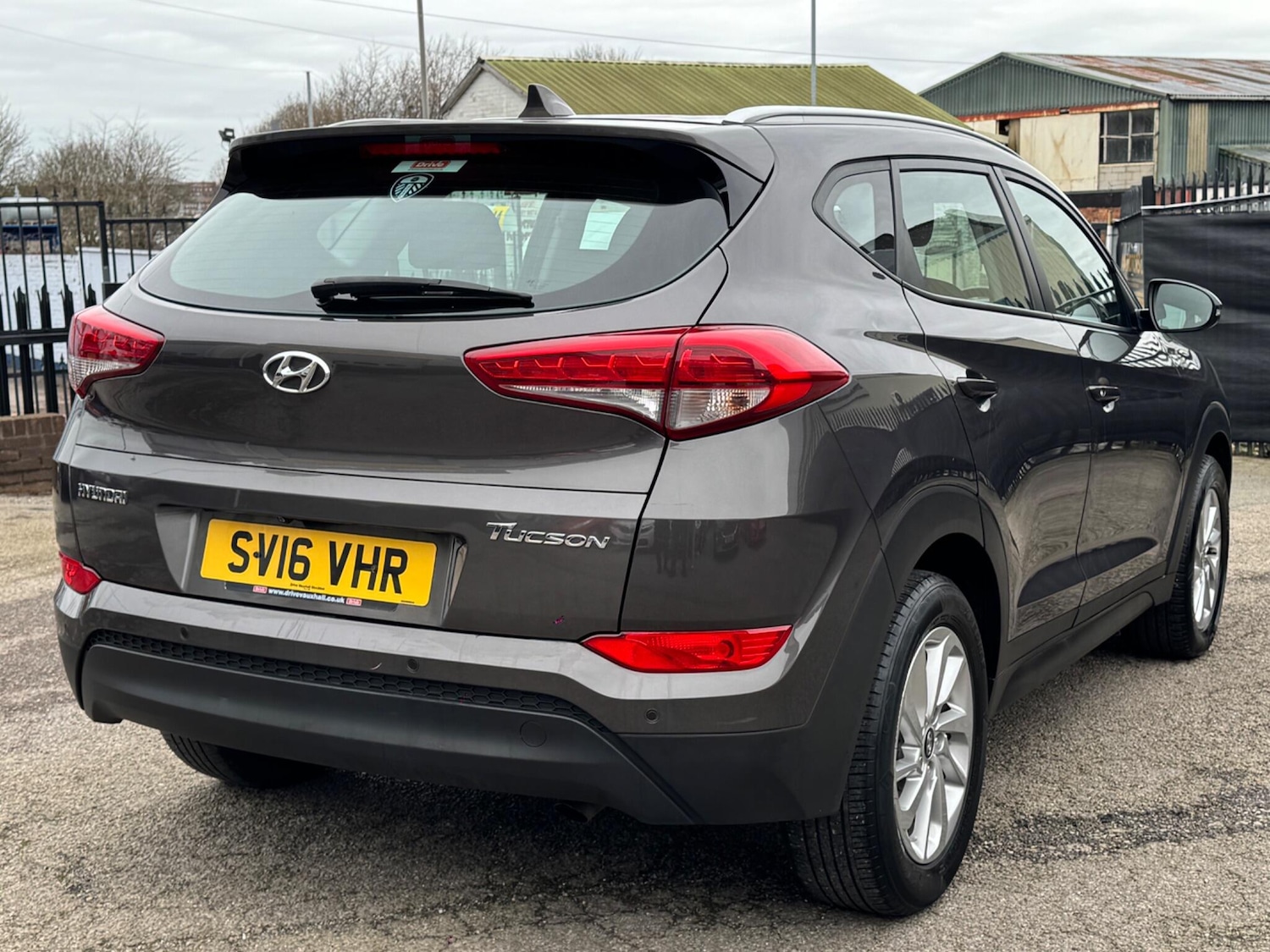 Used Hyundai TUCSON 2016 for sale - 77696492: Photo 3