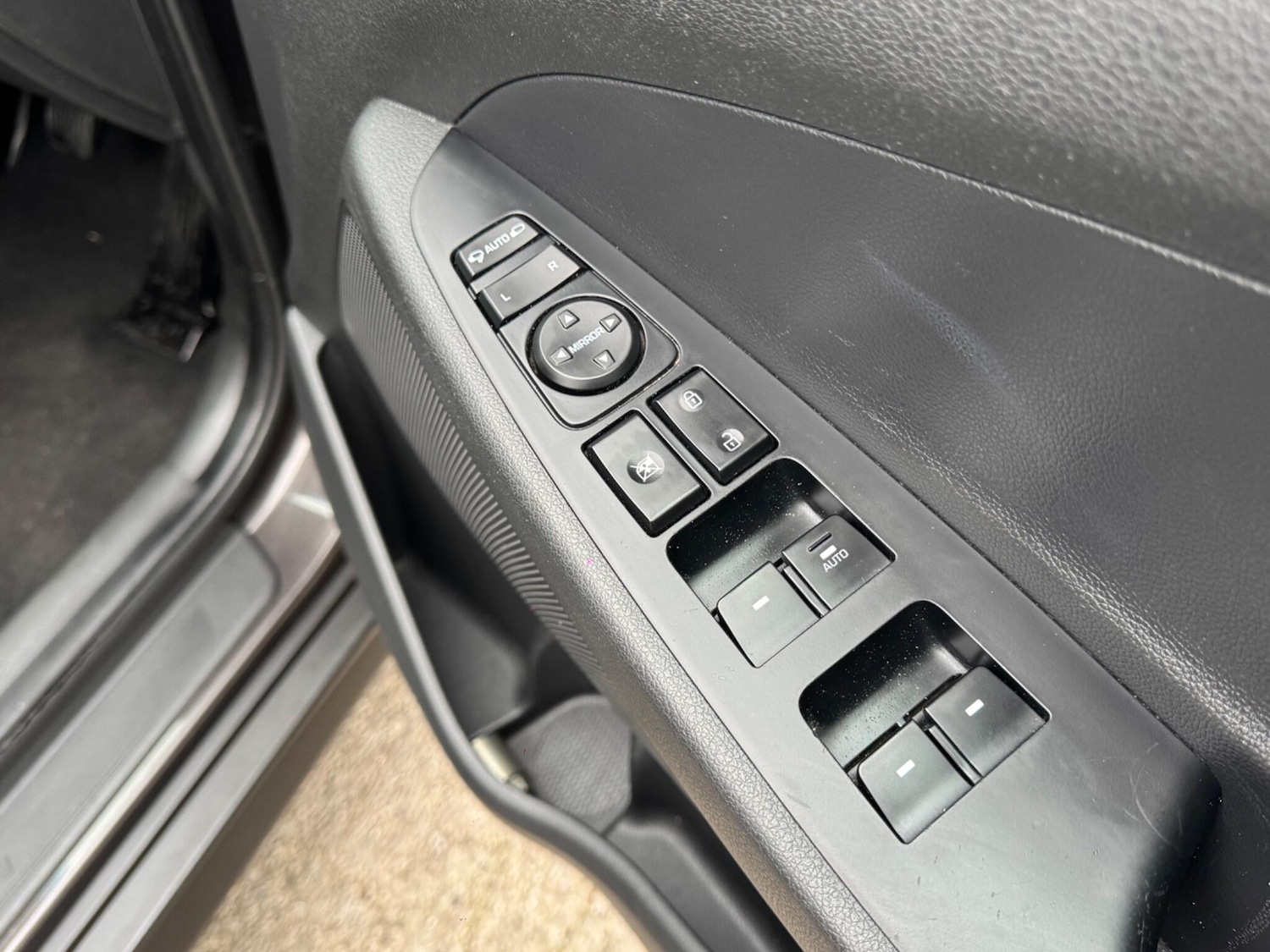 Used Hyundai TUCSON 2016 for sale - 77696492: Photo 47