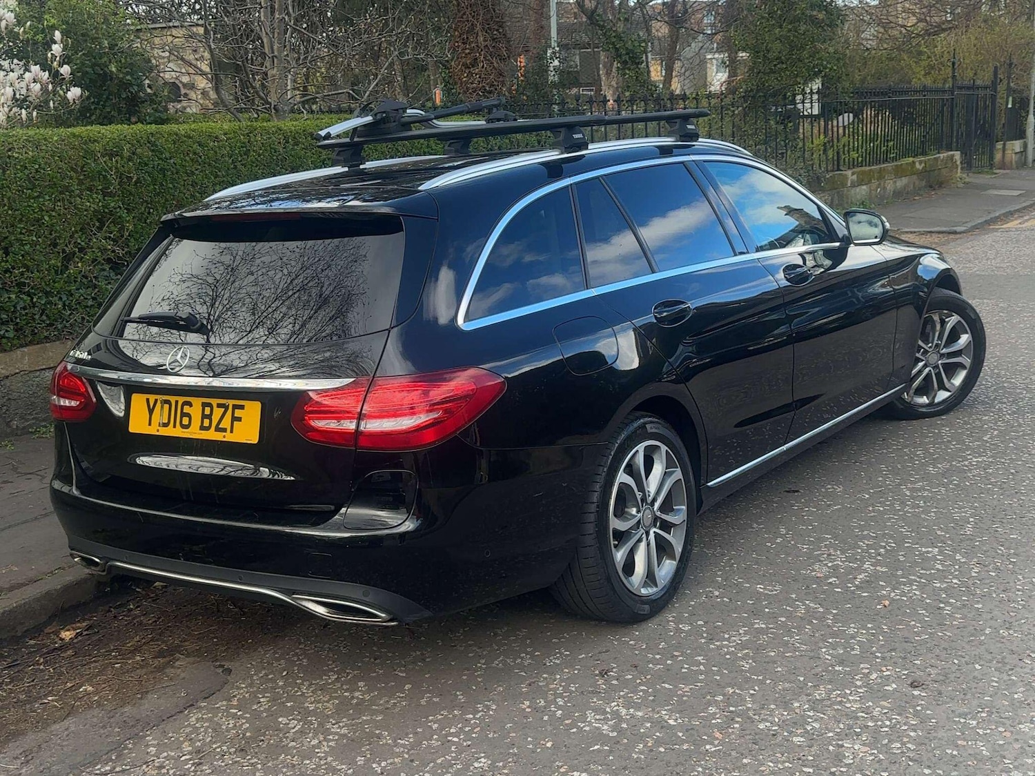 Used Mercedes-Benz C Class 2016 for sale - 78147740: Photo 2