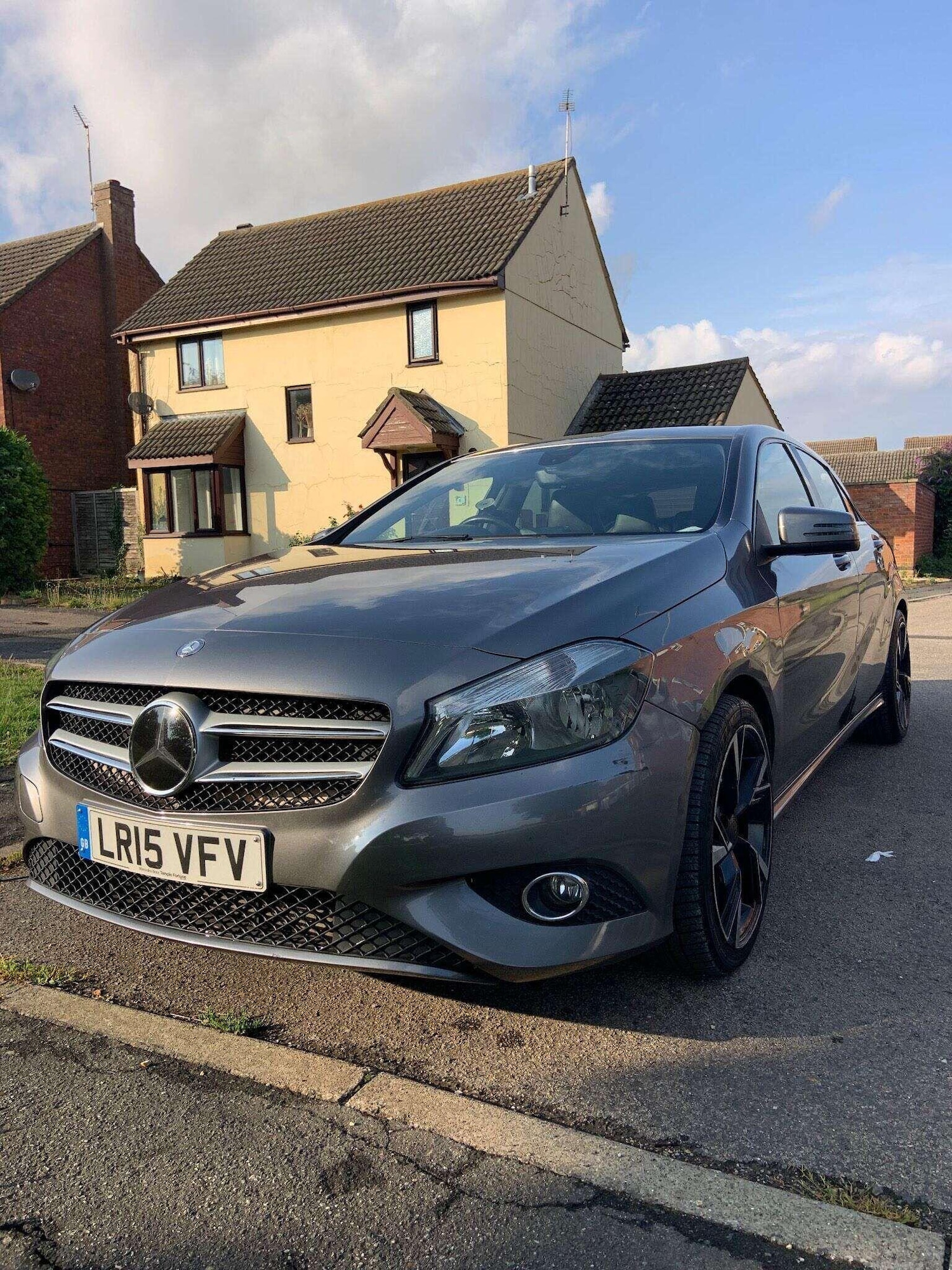 Used Mercedes-Benz A-Class 2015 for sale - 76457755: Photo 3