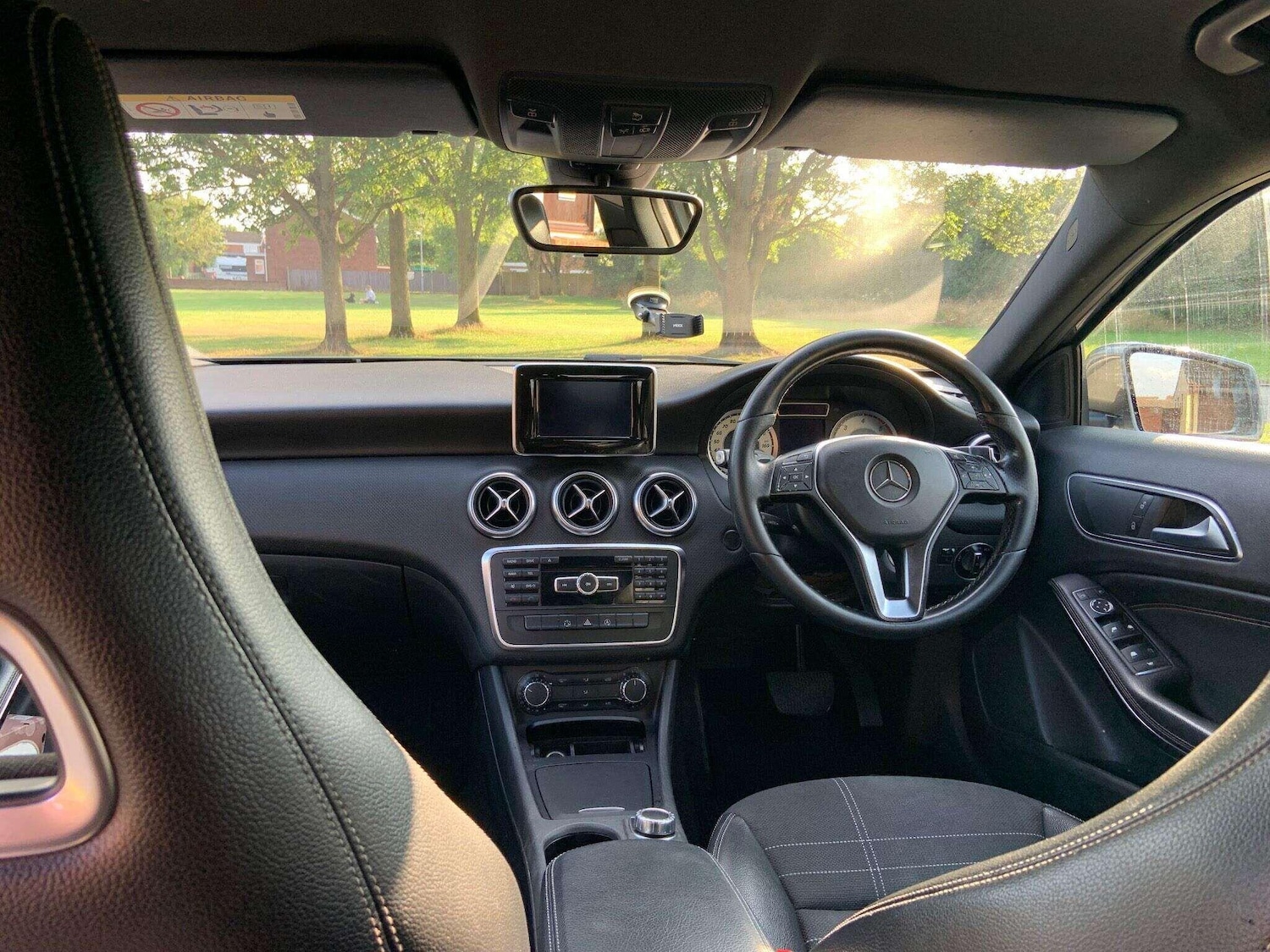 Used Mercedes-Benz A-Class 2015 for sale - 76457755: Photo 8